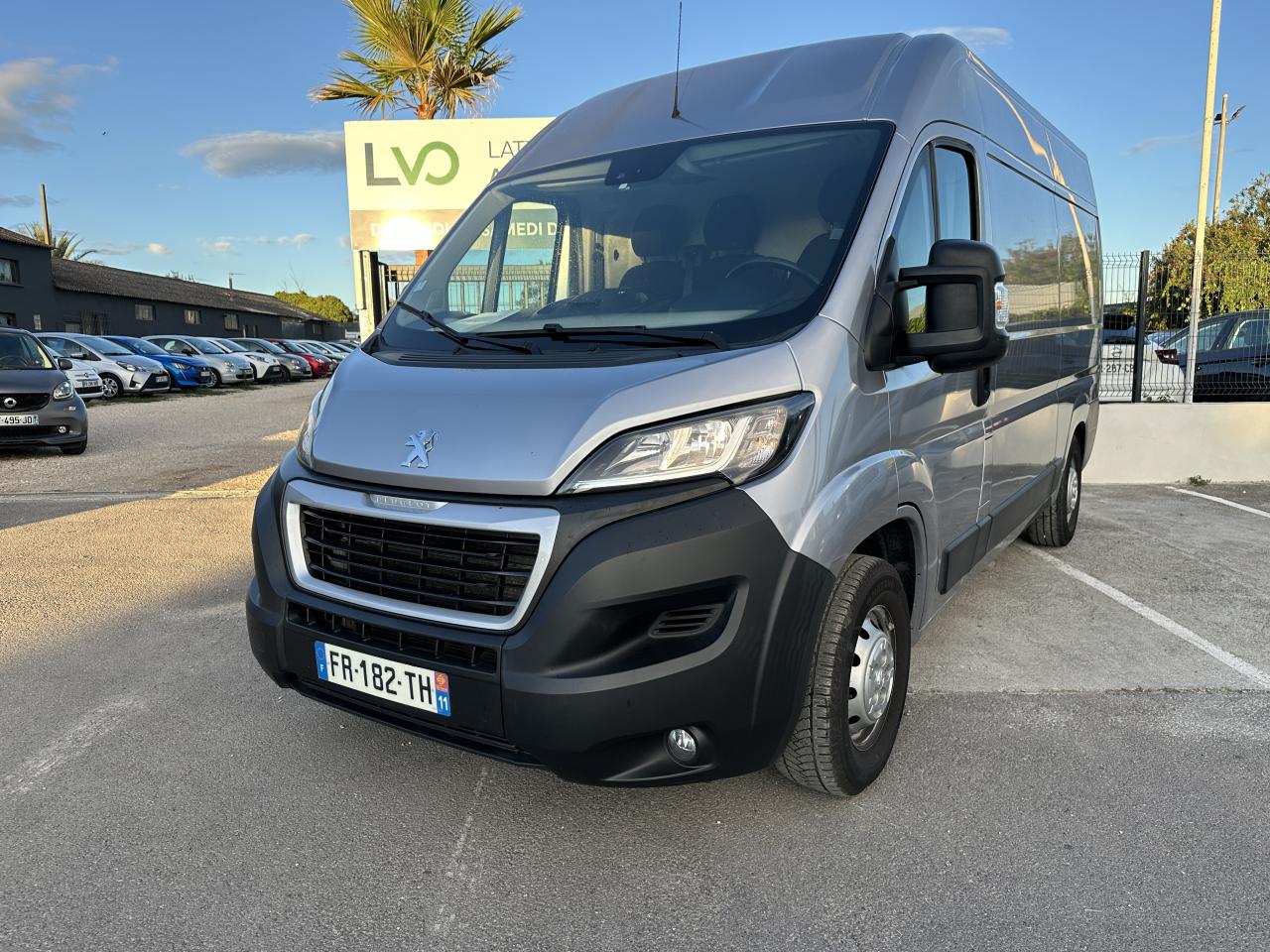 PEUGEOT BOXER