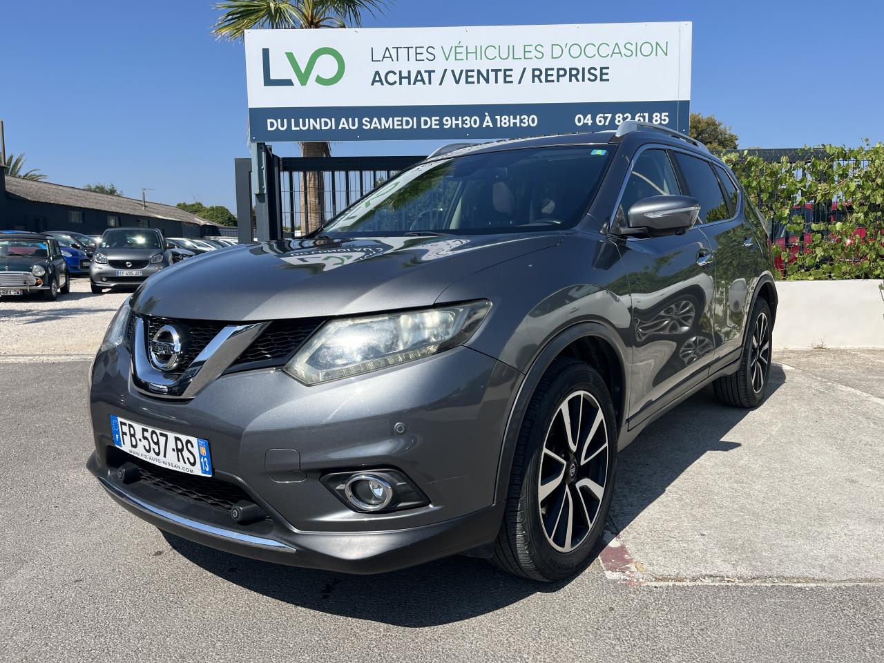 NISSAN X TRAIL