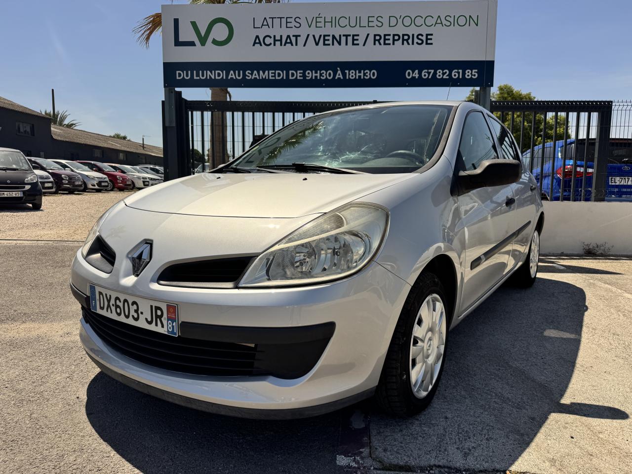 RENAULT CLIO