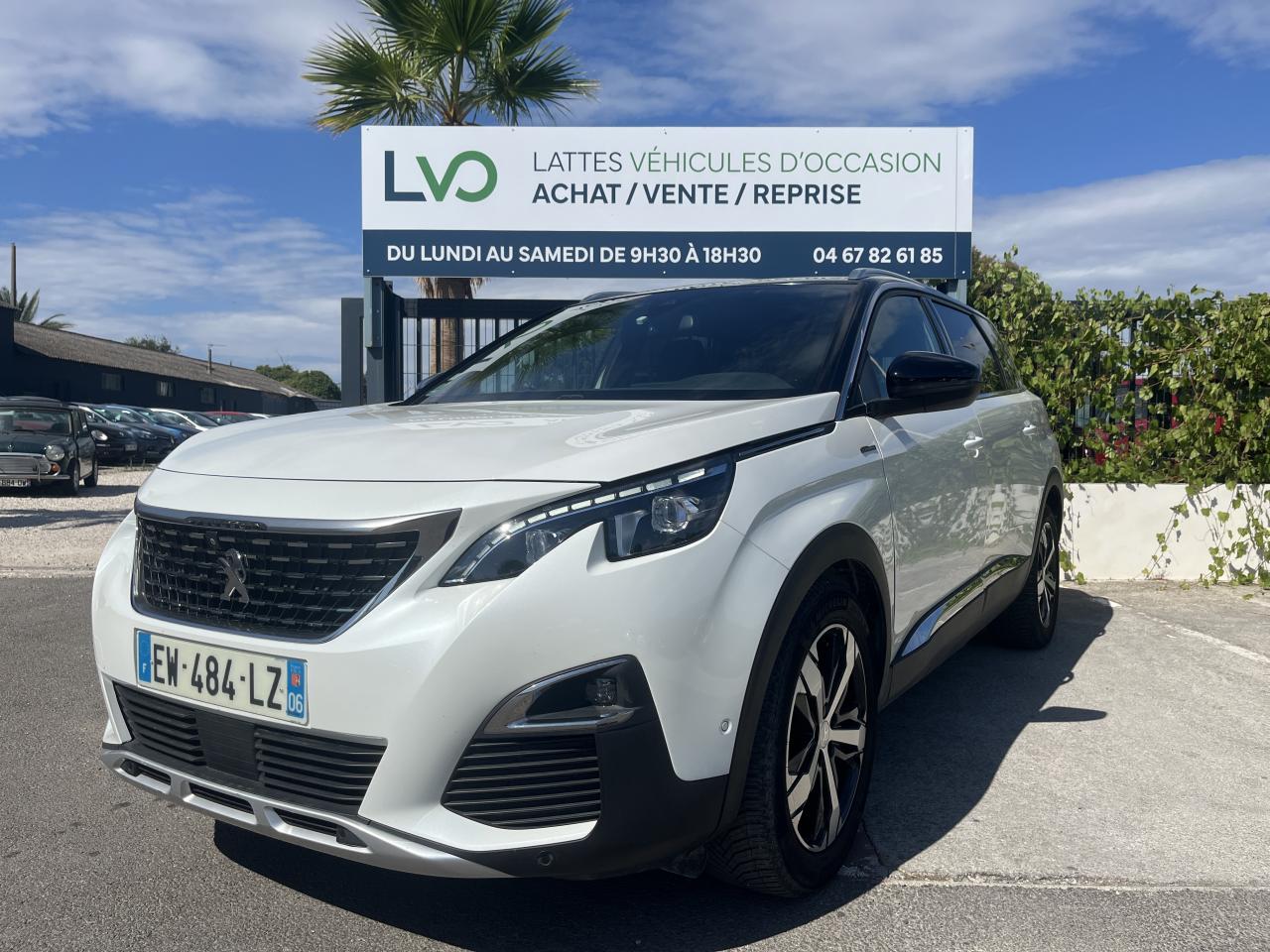 PEUGEOT 5008