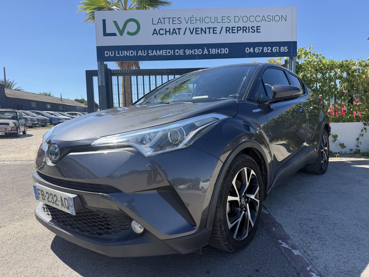 TOYOTA C-HR CHR 122h BV e-CVT  Dynamic 120 000 GARANTI CONSTRUCTEUR 2028