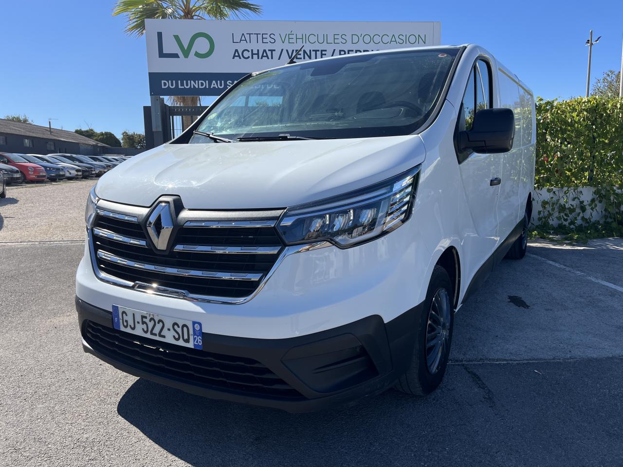 RENAULT TRAFIC