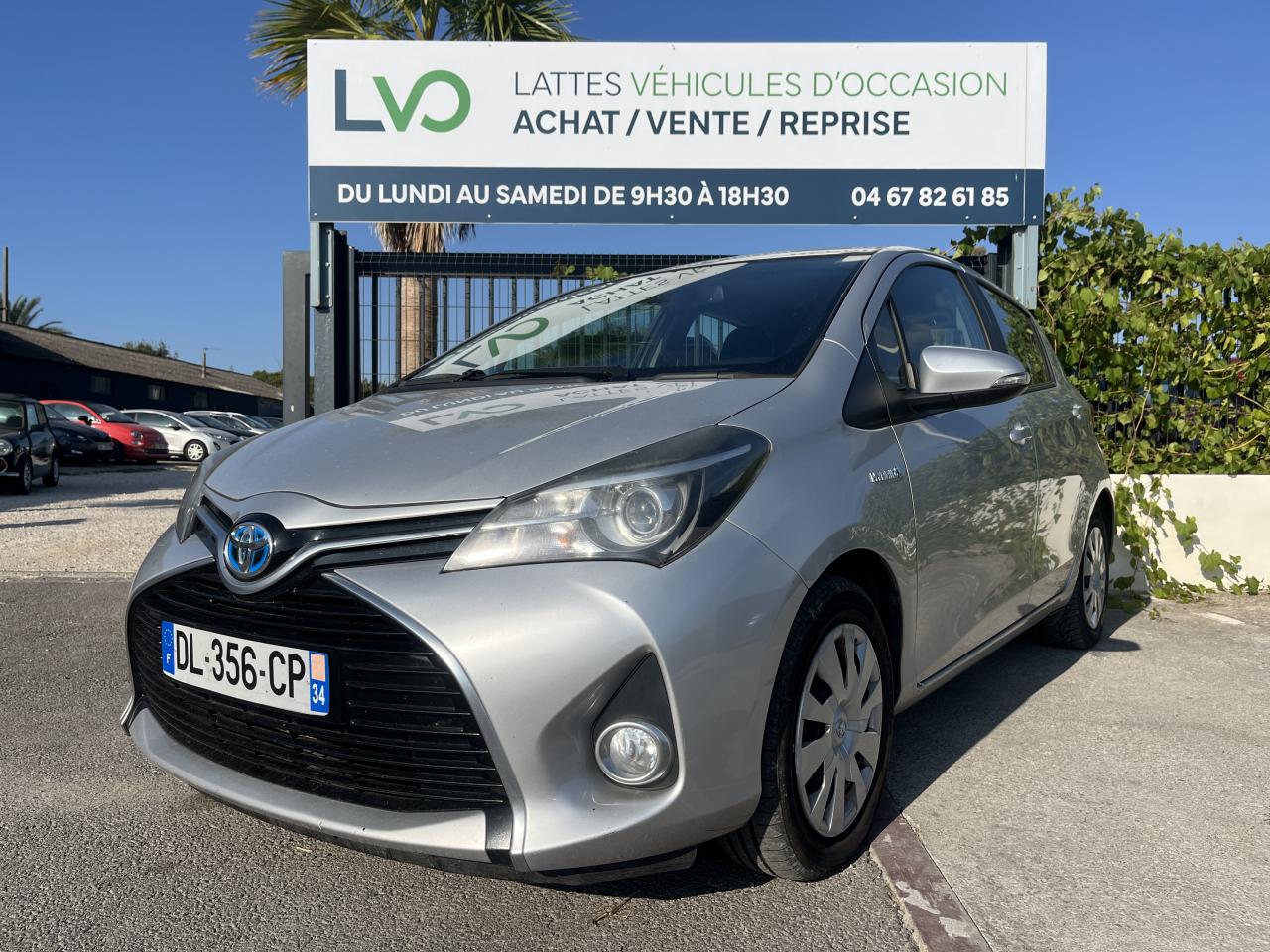 TOYOTA YARIS Hybride 100h BV e-CVT 2014 CAMERA / CLIM / TVA RECUPERABLE