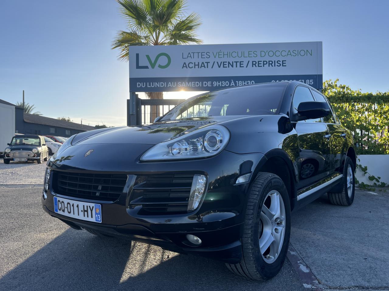 PORSCHE CAYENNE