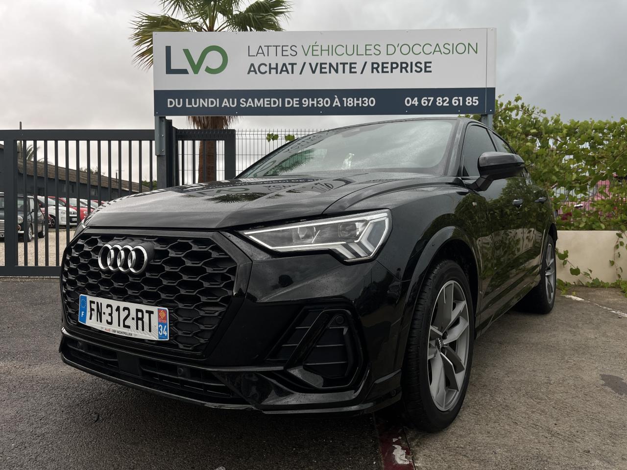 AUDI Q3