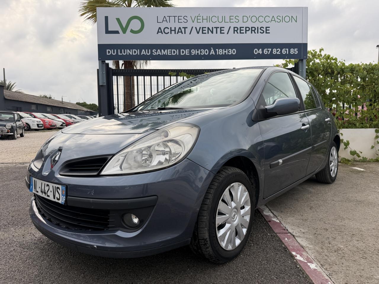 RENAULT CLIO