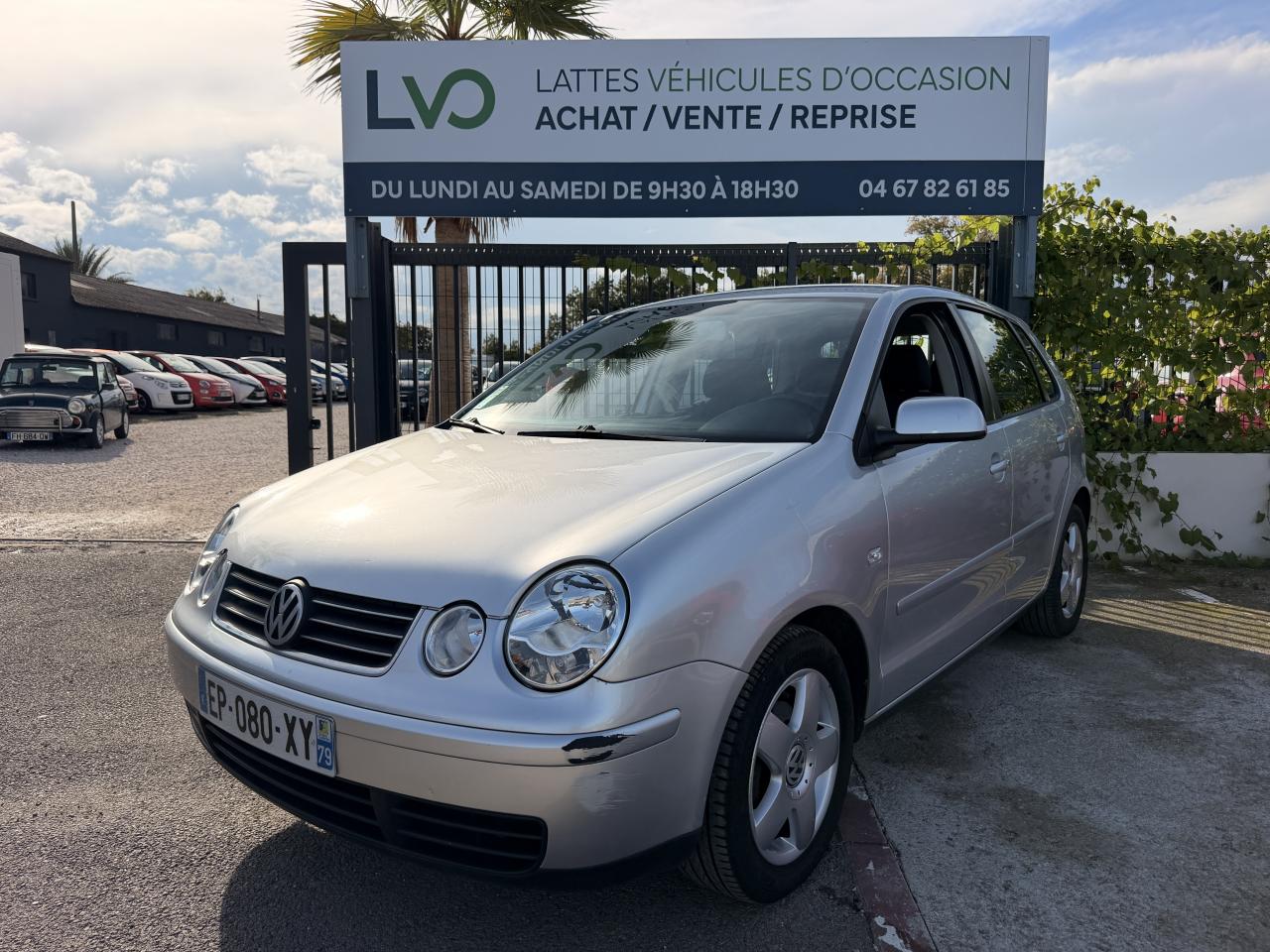 VOLKSWAGEN POLO