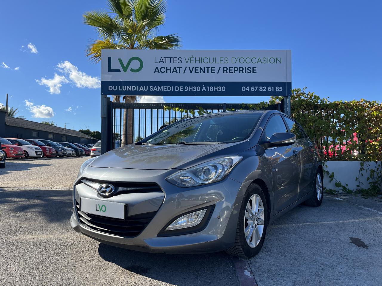 HYUNDAI i30 1.6 CRDi 110 CV CAMERA / JANTES ALU / GPS / MOTEUR À CHAÎNE
