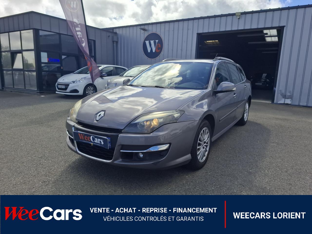 RENAULT LAGUNA ESTATE 1.5 DCI 110 BLACK EDITION