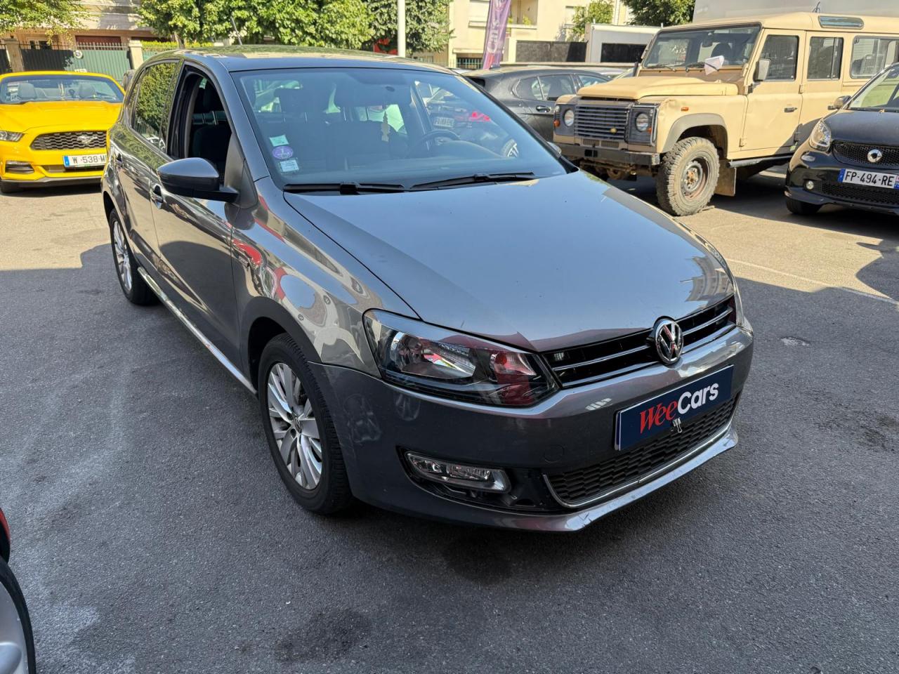 VOLKSWAGEN POLO