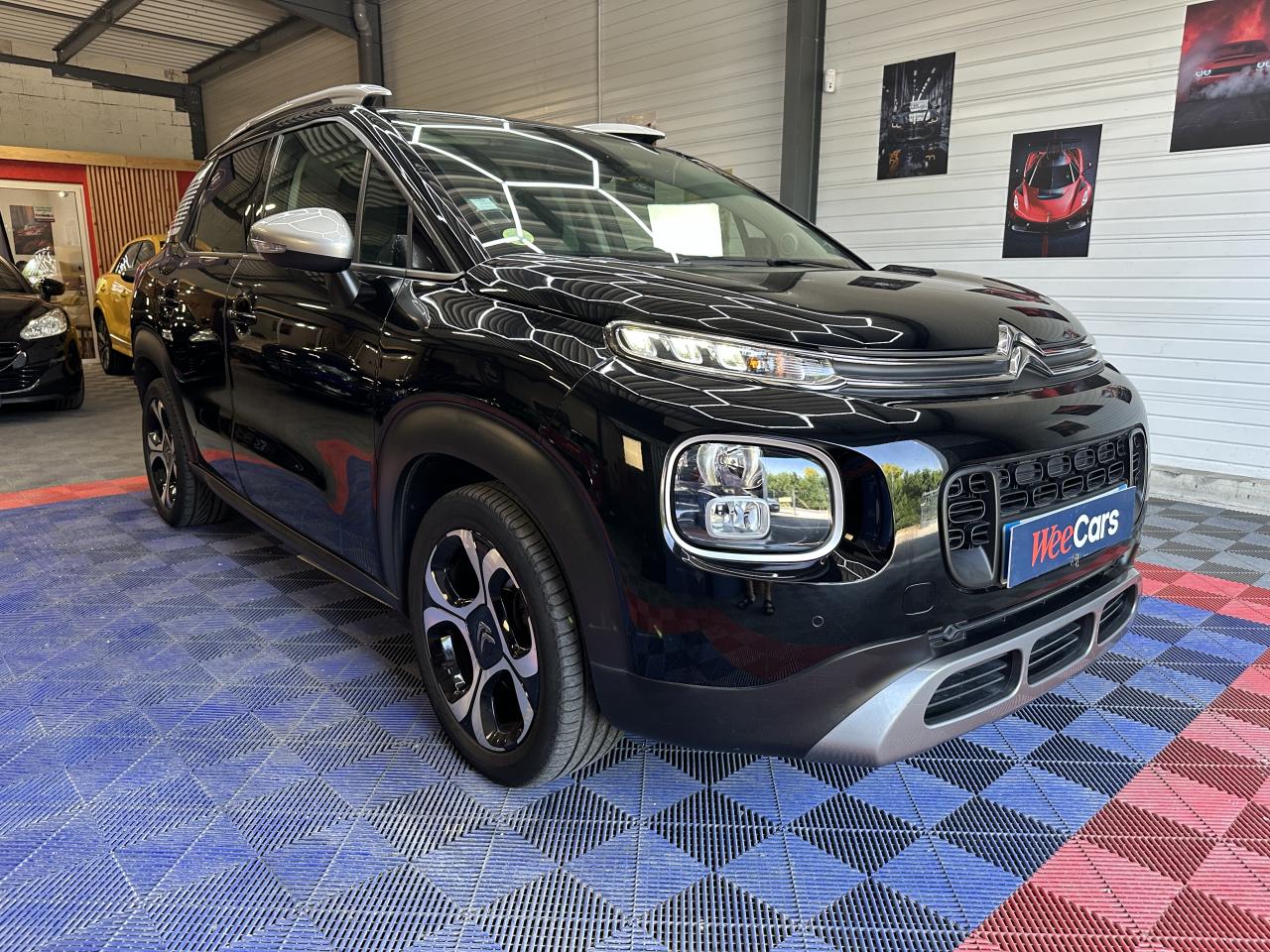Thumbnail 3