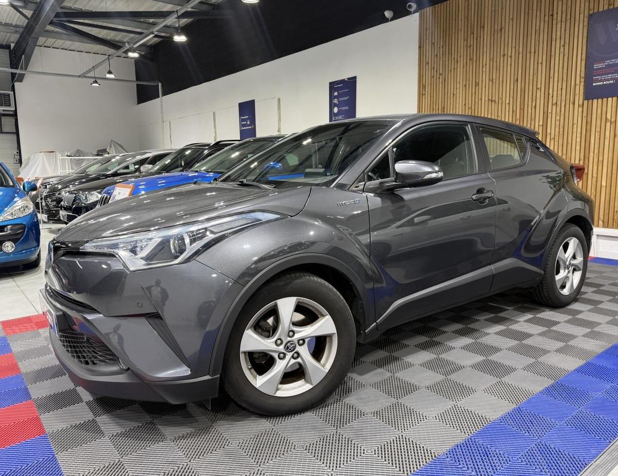 TOYOTA C-HR