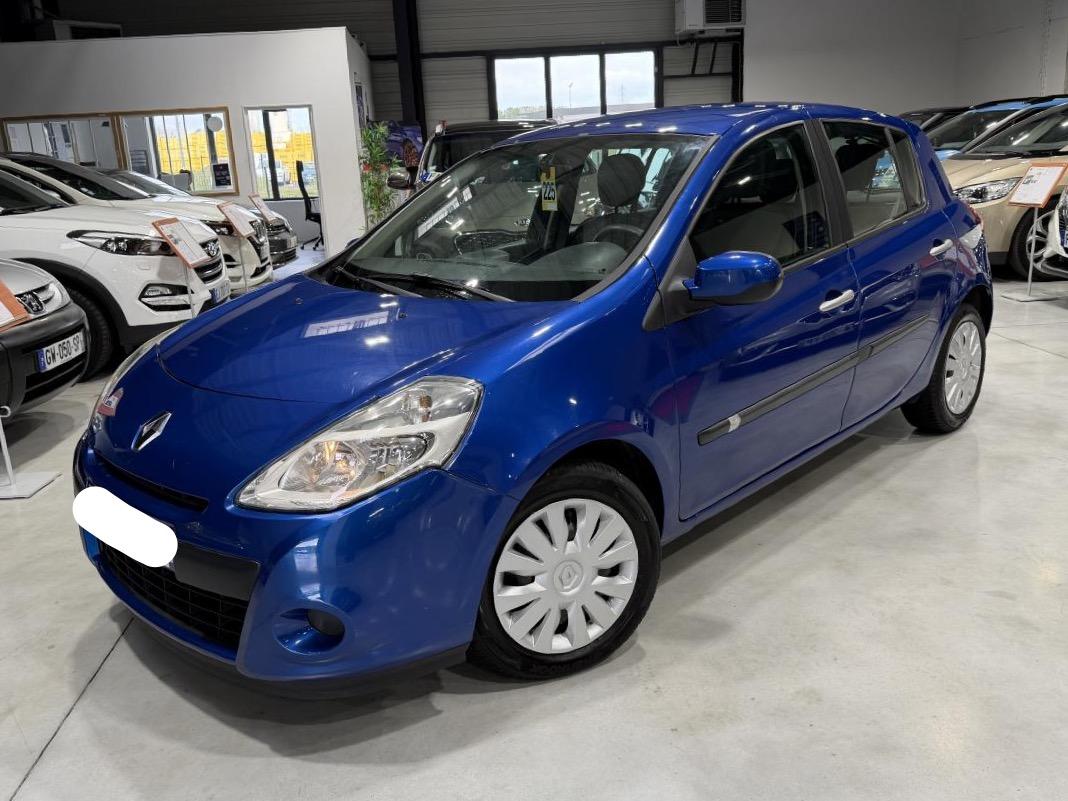 RENAULT CLIO