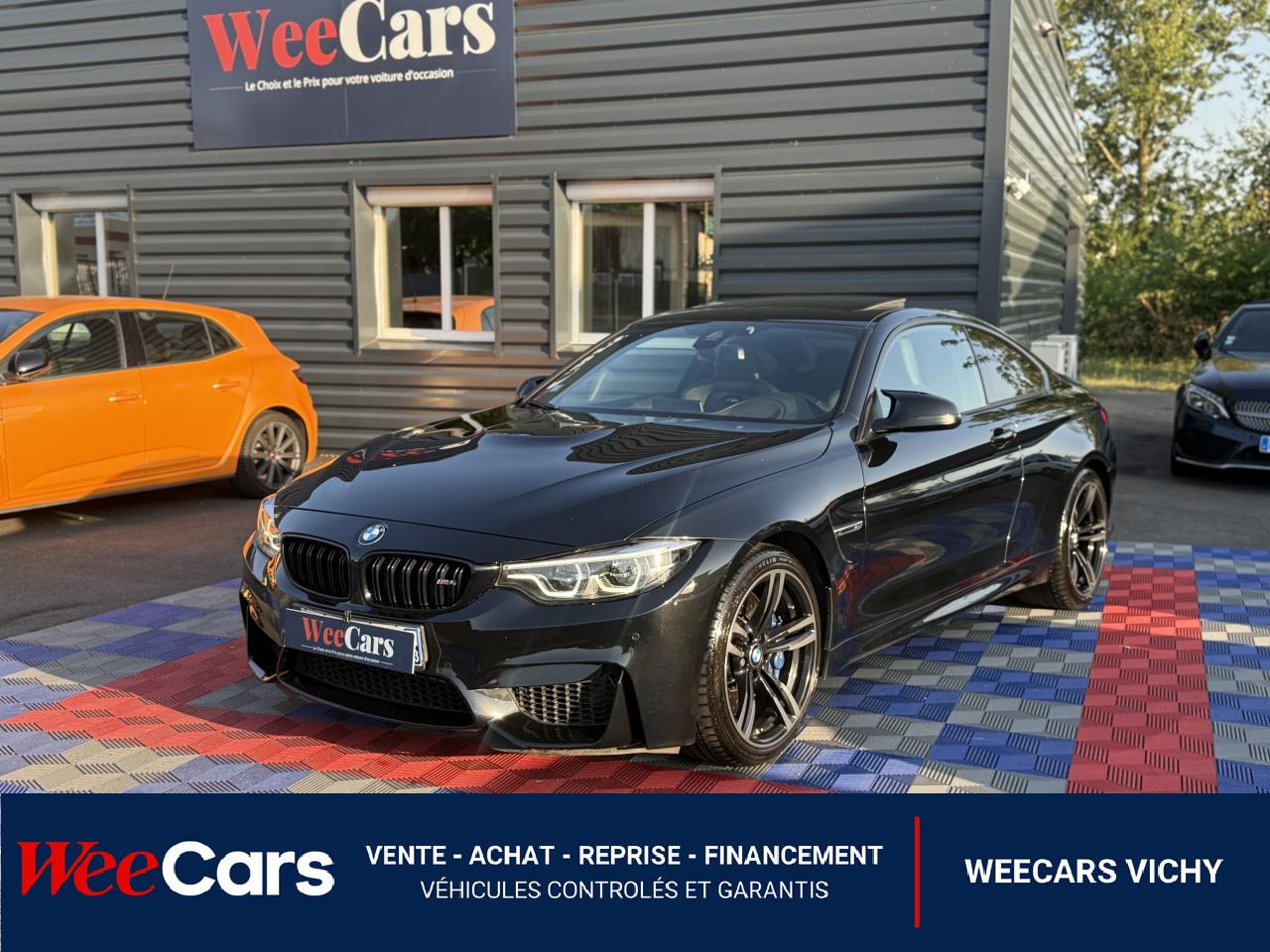 BMW M4 COUPE