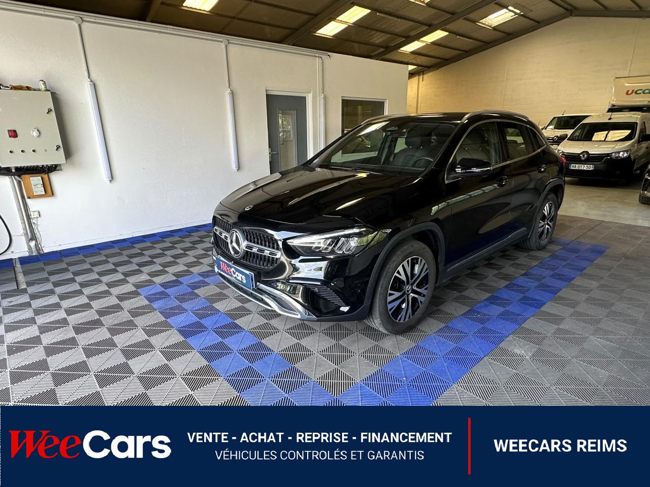 MERCEDES GLA