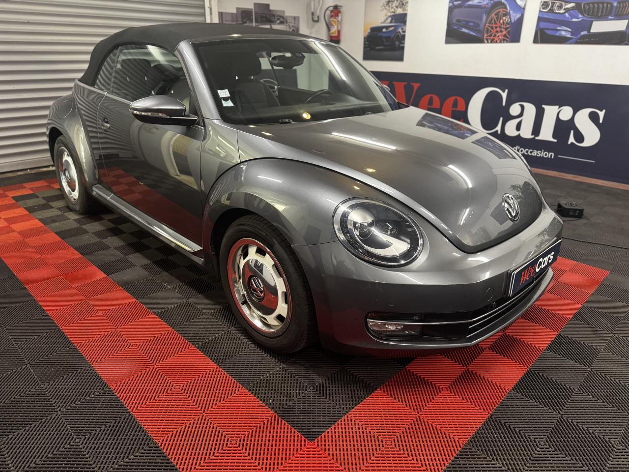 VOLKSWAGEN NOUVELLE COCCINELLE Coccinelle Cabriolet 1.6 TDI FAP - 105 - BV DSG 7 COCCINELLE 2013 CABRIOLET Vintage PHASE 1