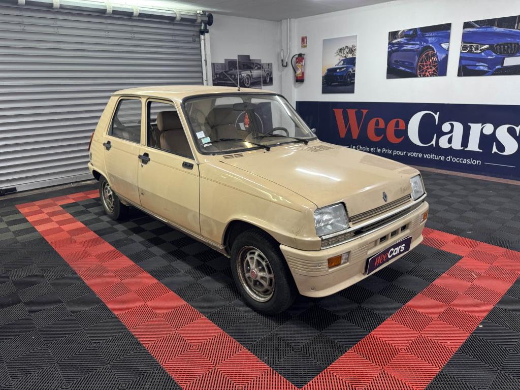 RENAULT R5