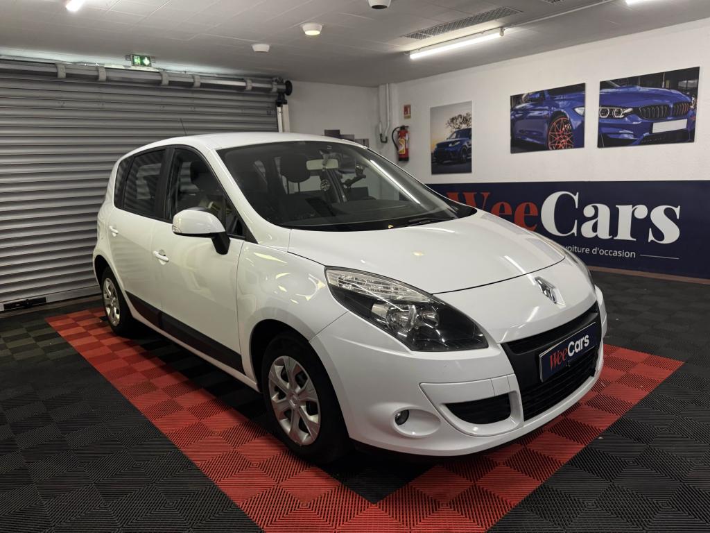 RENAULT SCENIC