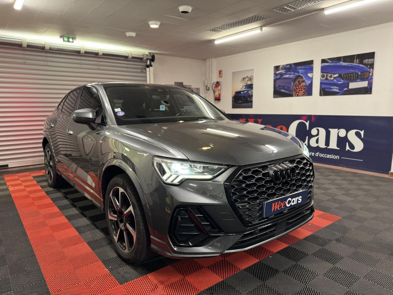 AUDI Q3