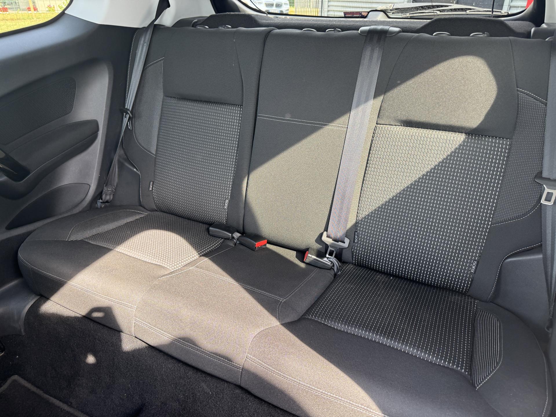 Thumbnail 11