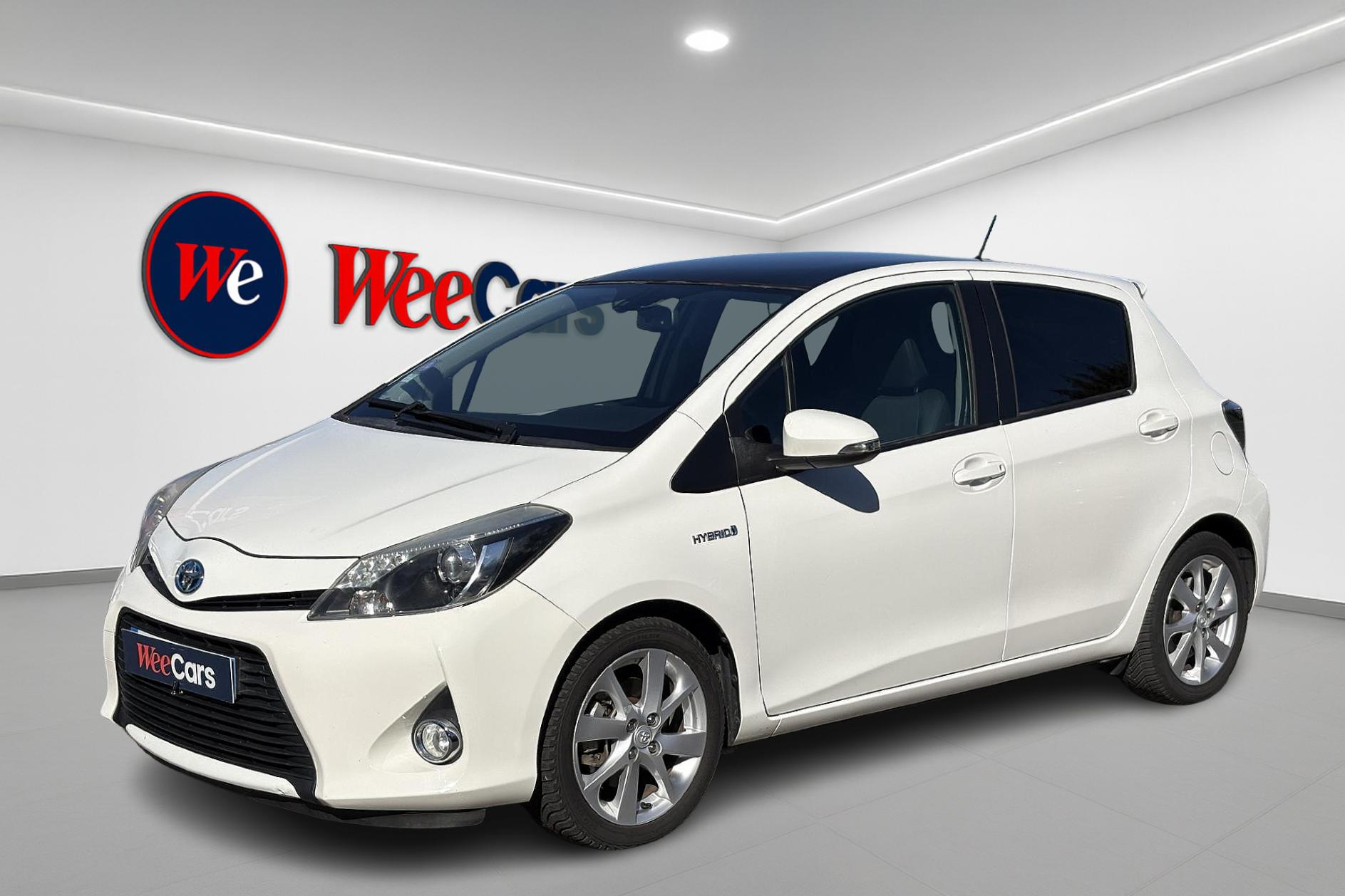 TOYOTA YARIS Hybride 100h -III 2011 Style. CAMERA+