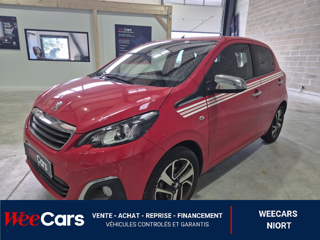 PEUGEOT 108 1.2i PureTech - 82  BERLINE Top ! Collection