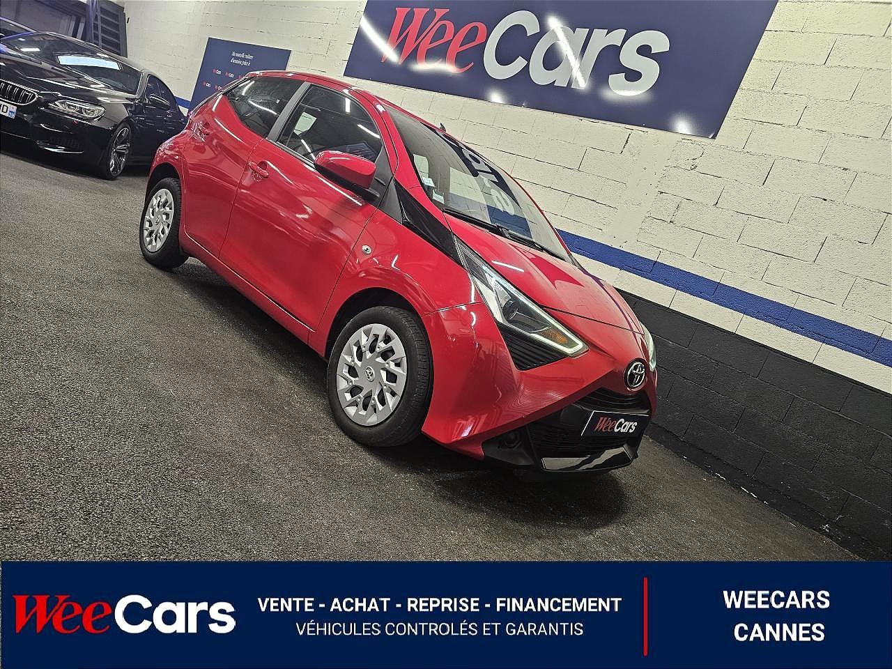TOYOTA AYGO 1.0 VVTI 70 X-PLAY / Garantie 12 Mois