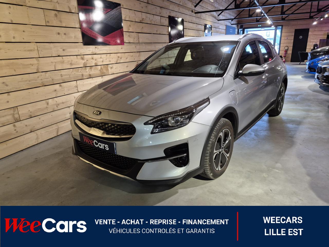 KIA CEED 1.6 GDI 141H 105 HYBRID PHEV 8.9KWH ACTIVE BUSINESS DCT BVA