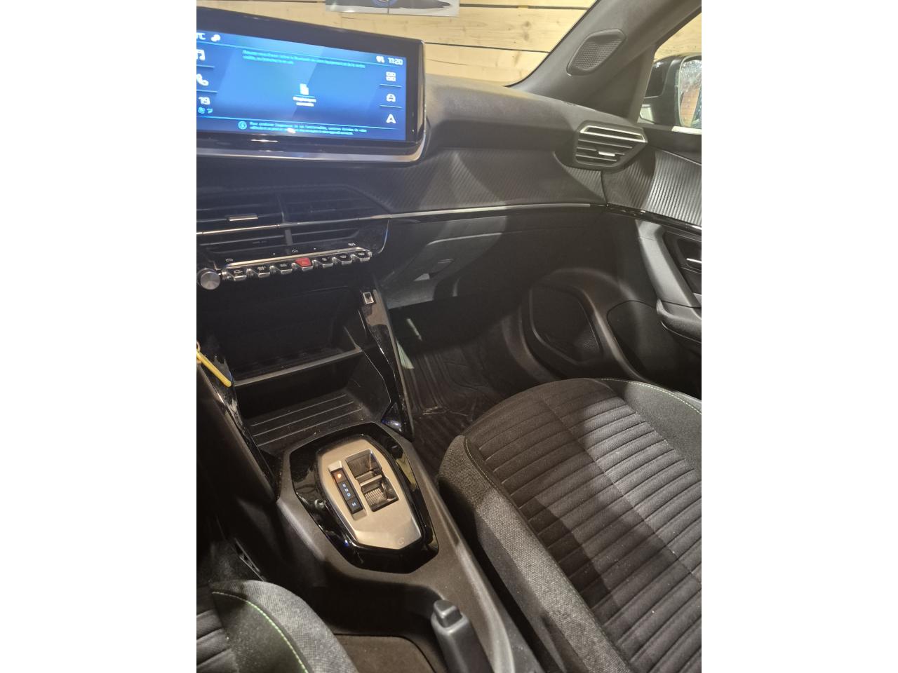 Thumbnail 10