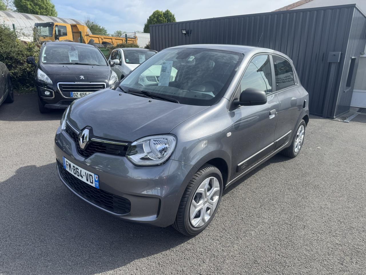 RENAULT TWINGO
