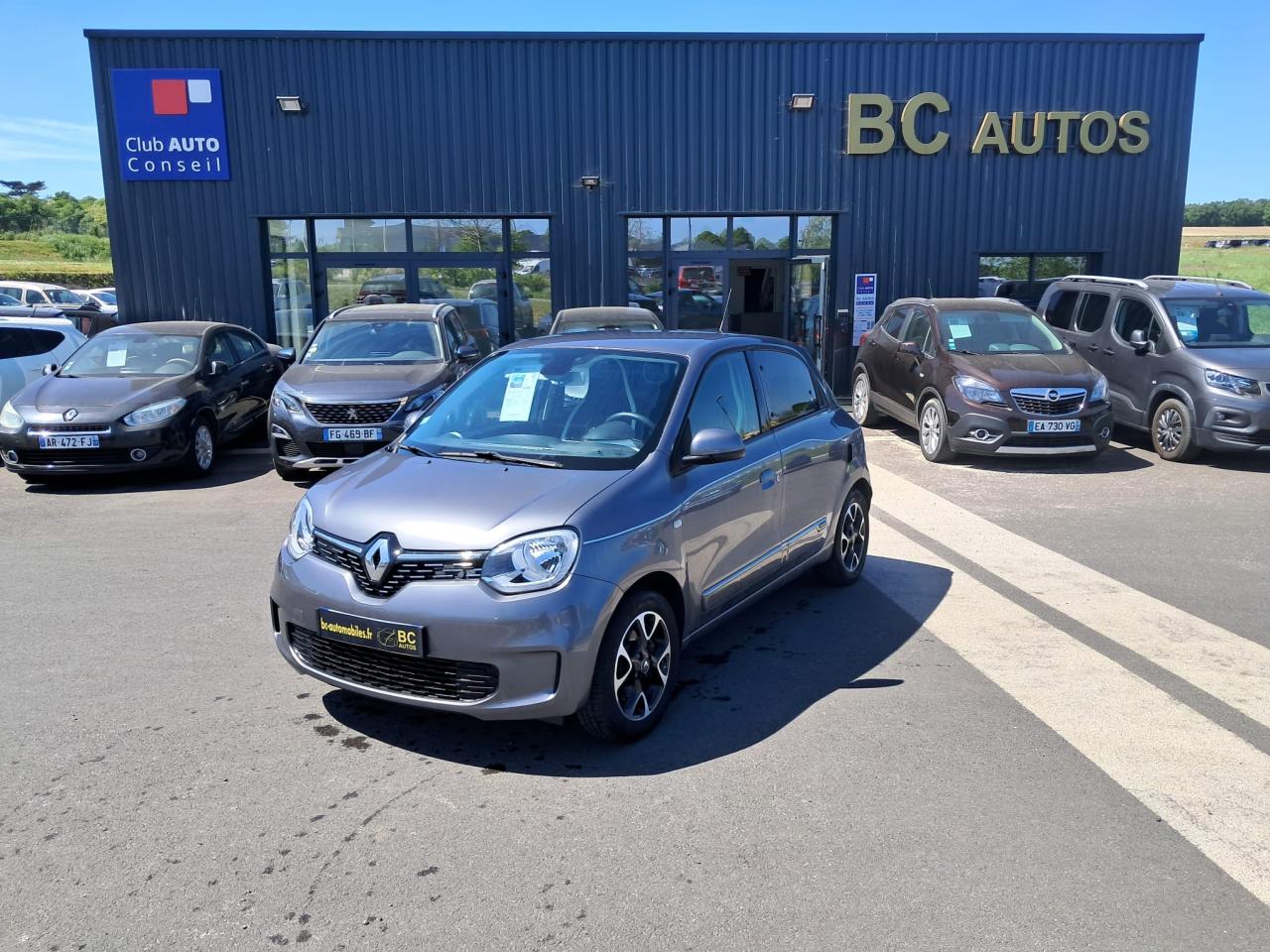 RENAULT TWINGO