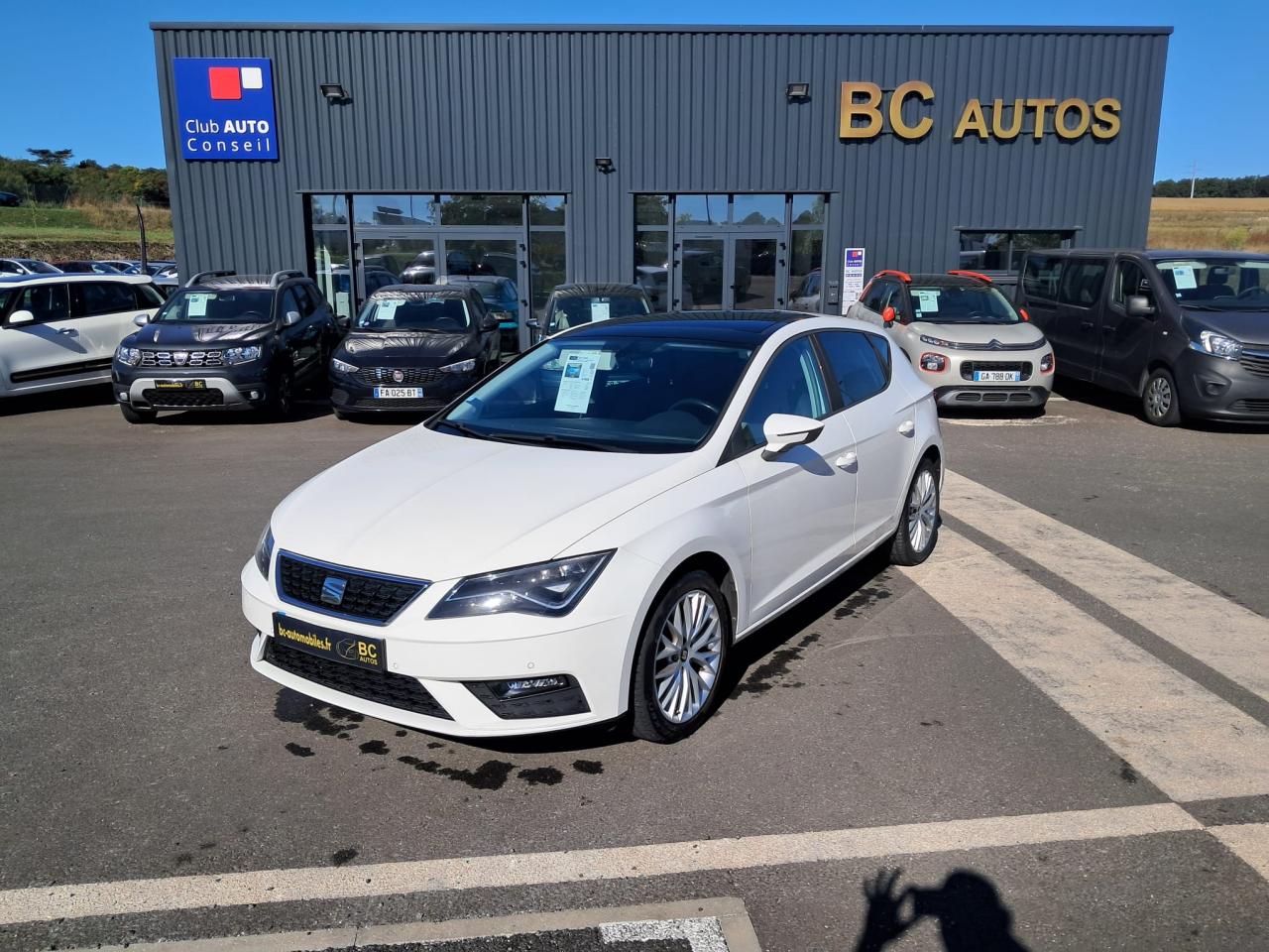 SEAT LEON