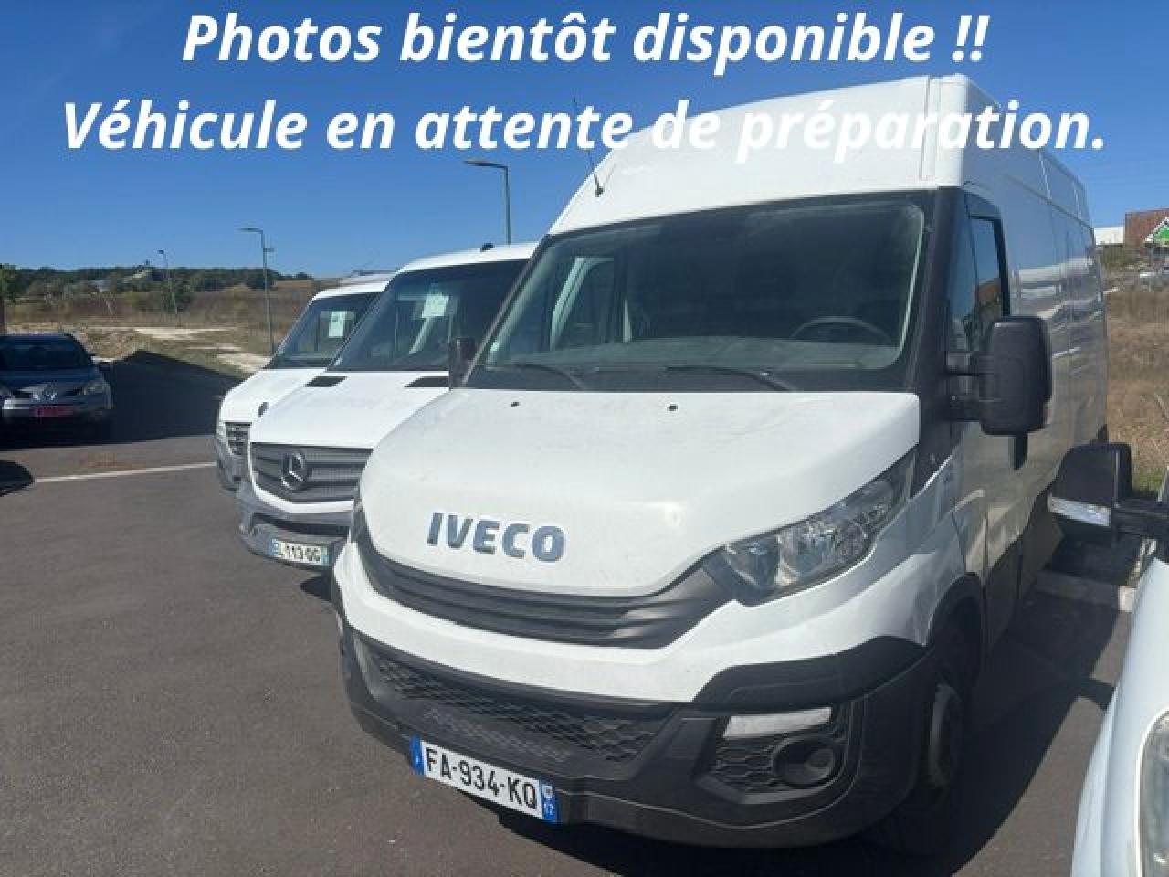 IVECO DAILY 35 S 14 V12 (Quad-Leaf)  2014 FOURGON 35C/35S Fourgon 35 S V12 H2 PHASE 2