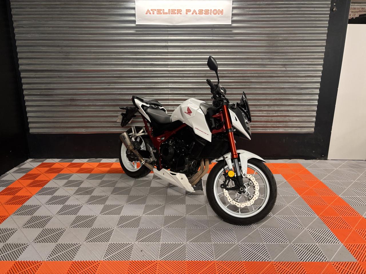 HONDA HORNET 750