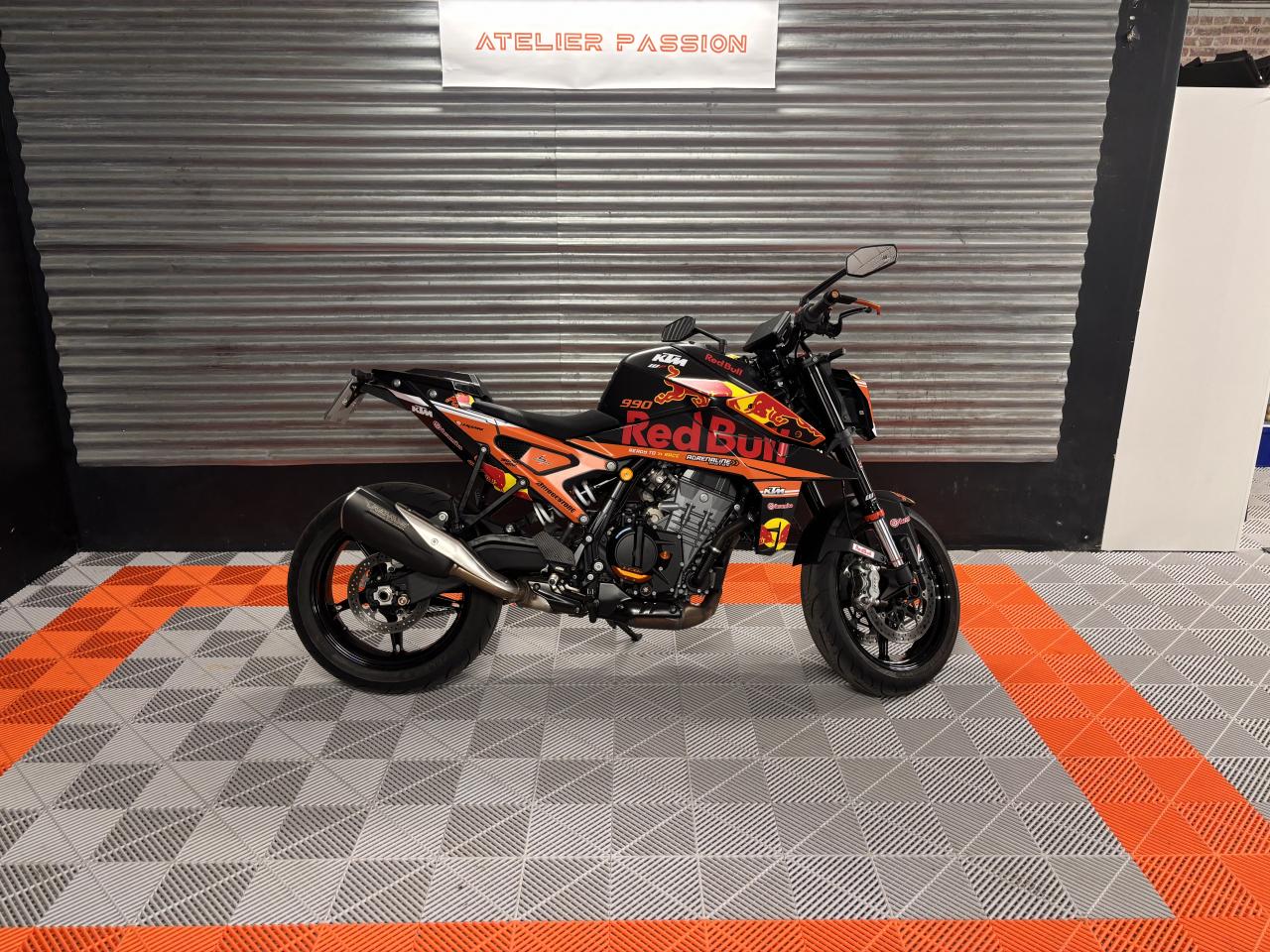 Thumbnail 2