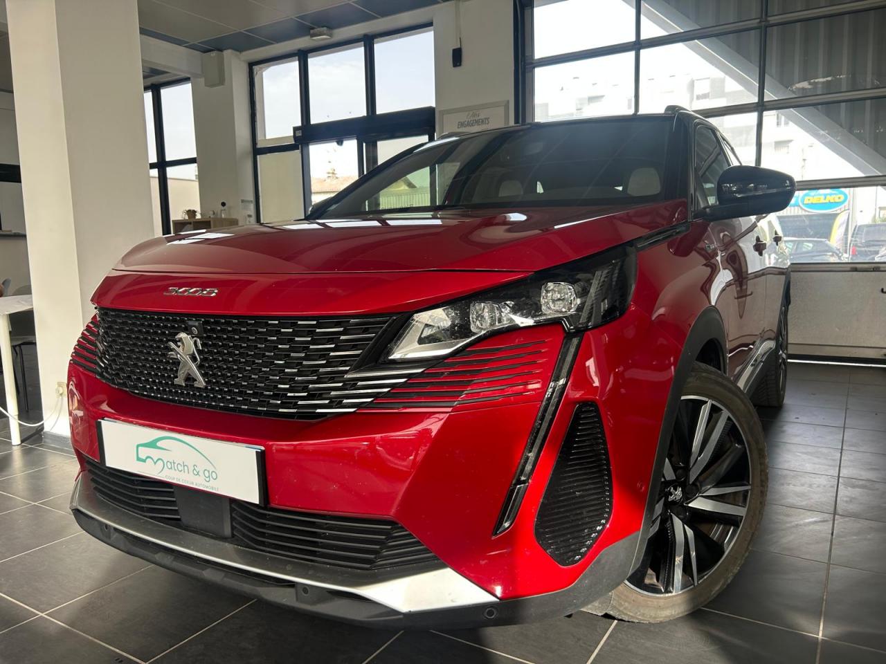 PEUGEOT 3008