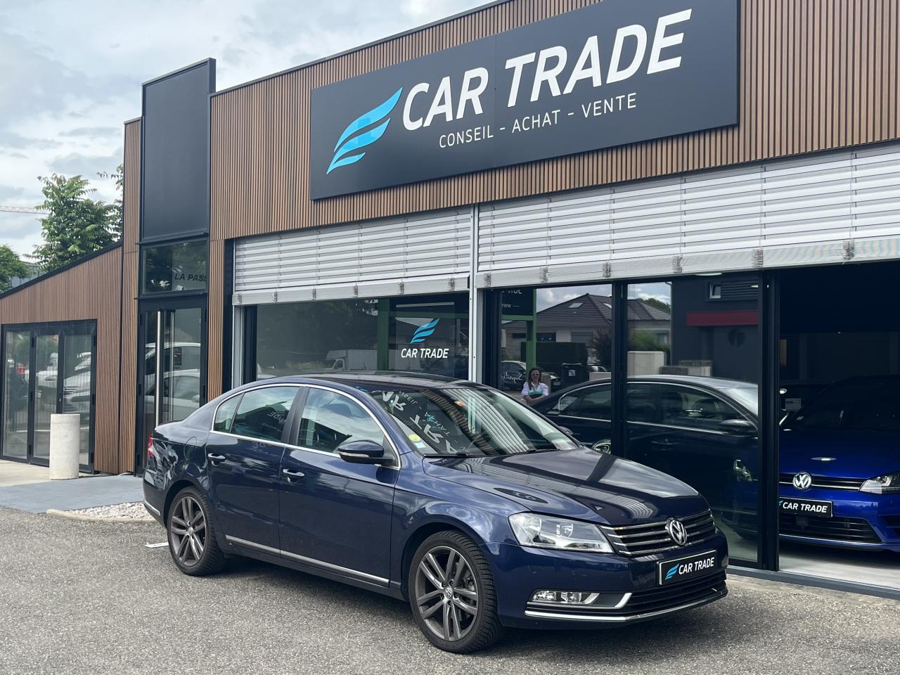 VOLKSWAGEN PASSAT 2.0 16V TDI  BlueMotion - 140 - BV DSG 6 - SIEGES CHAUFFANTS - CAMERA DE RECUL