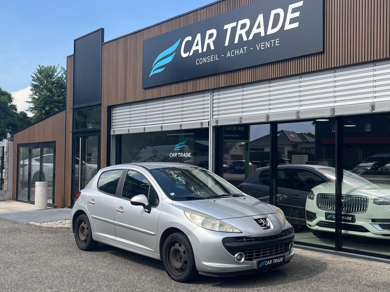 PEUGEOT 207 1.6i 16V - 120  BERLINE Exécutive