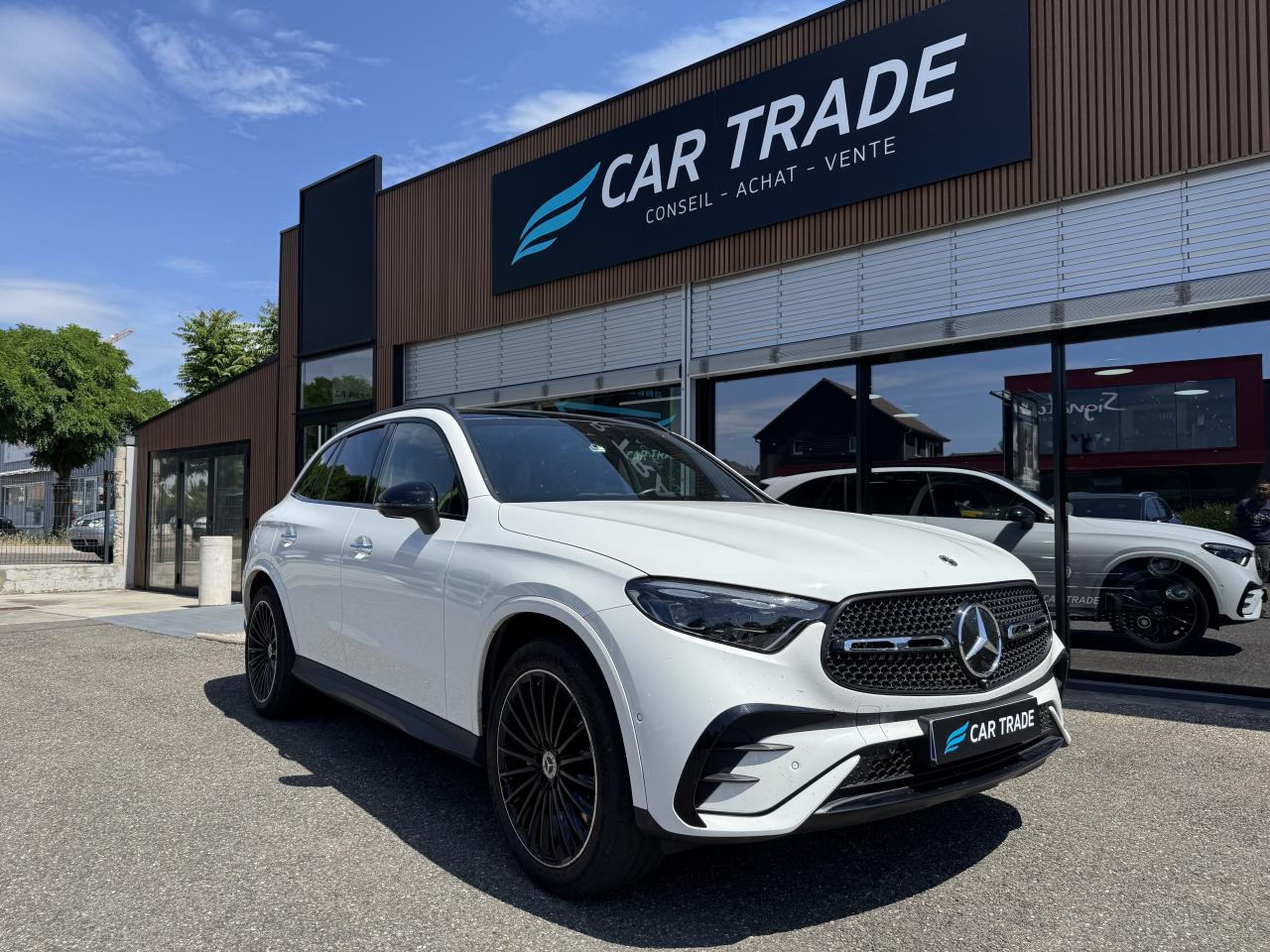 MERCEDES GLC