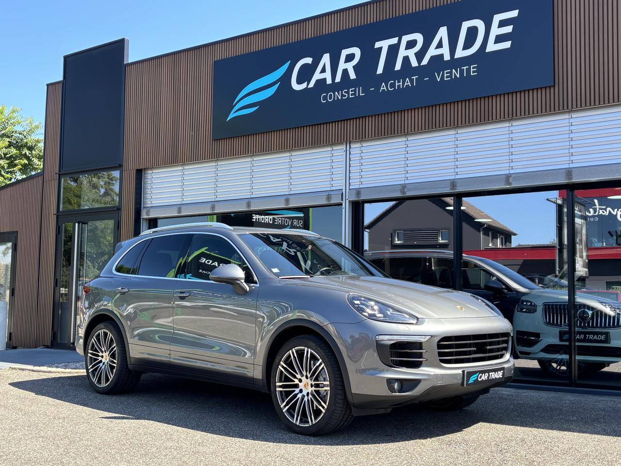 PORSCHE CAYENNE