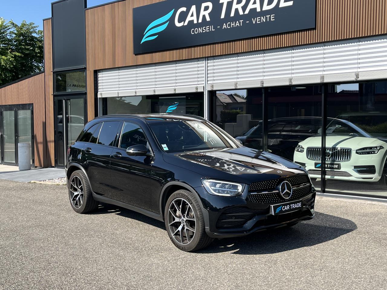 MERCEDES GLC