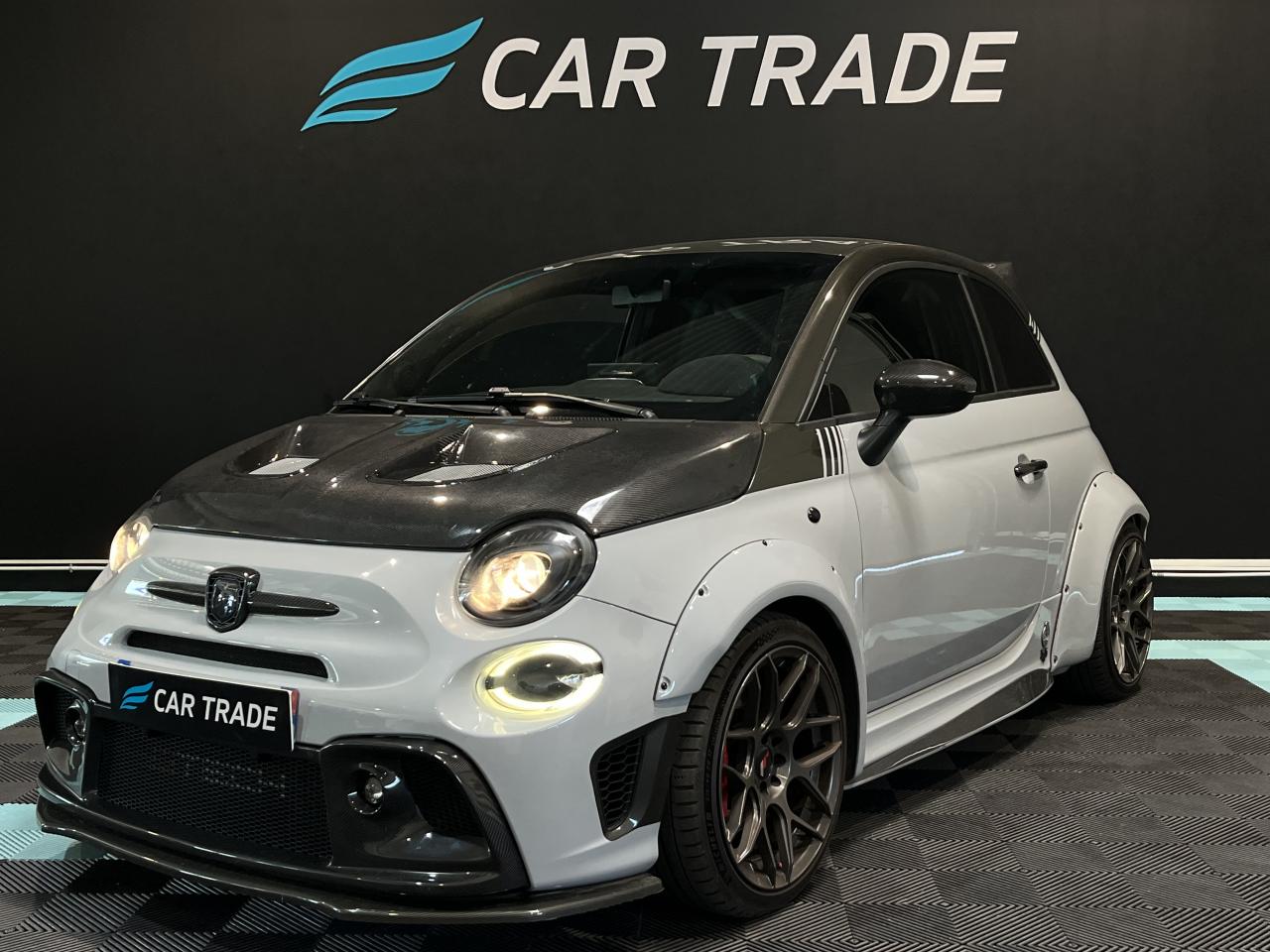 ABARTH 595 Fiat 500 1.4i 16V -  BERLINE Abarth Competizione ESSEESSE