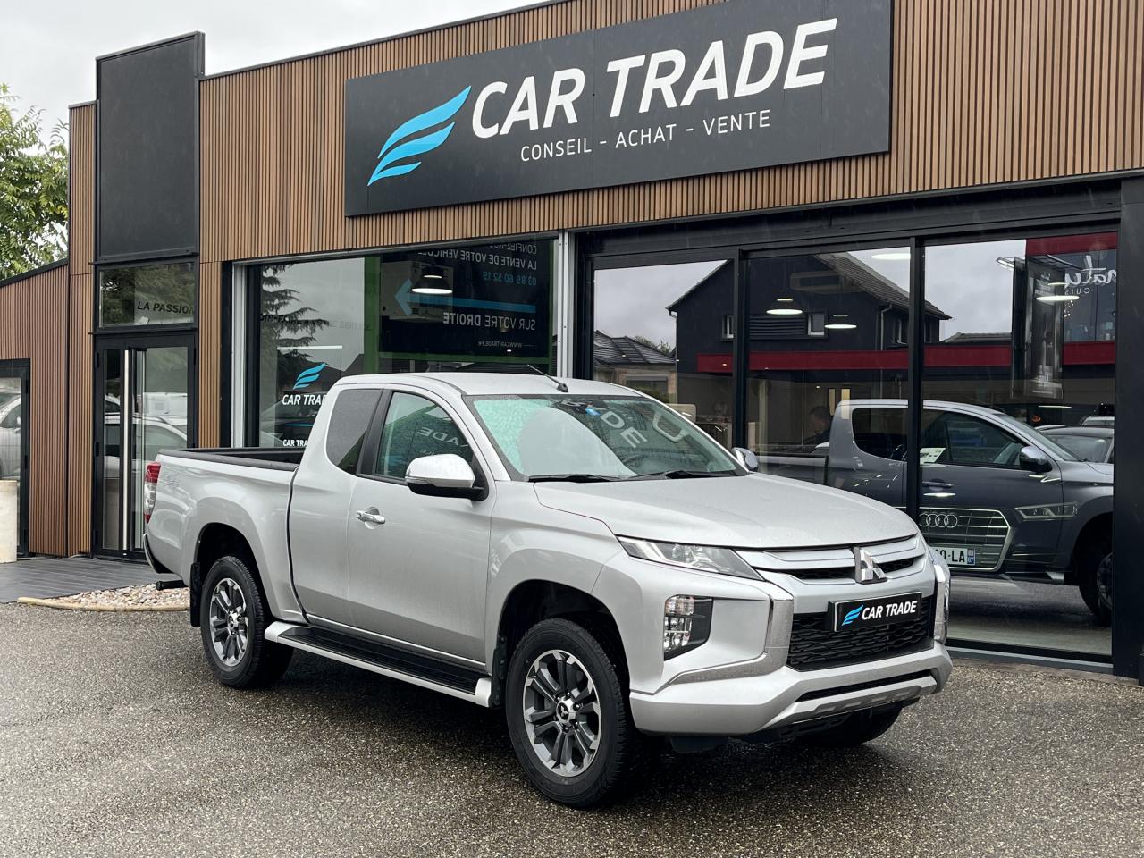 MITSUBISHI PICK UP L200