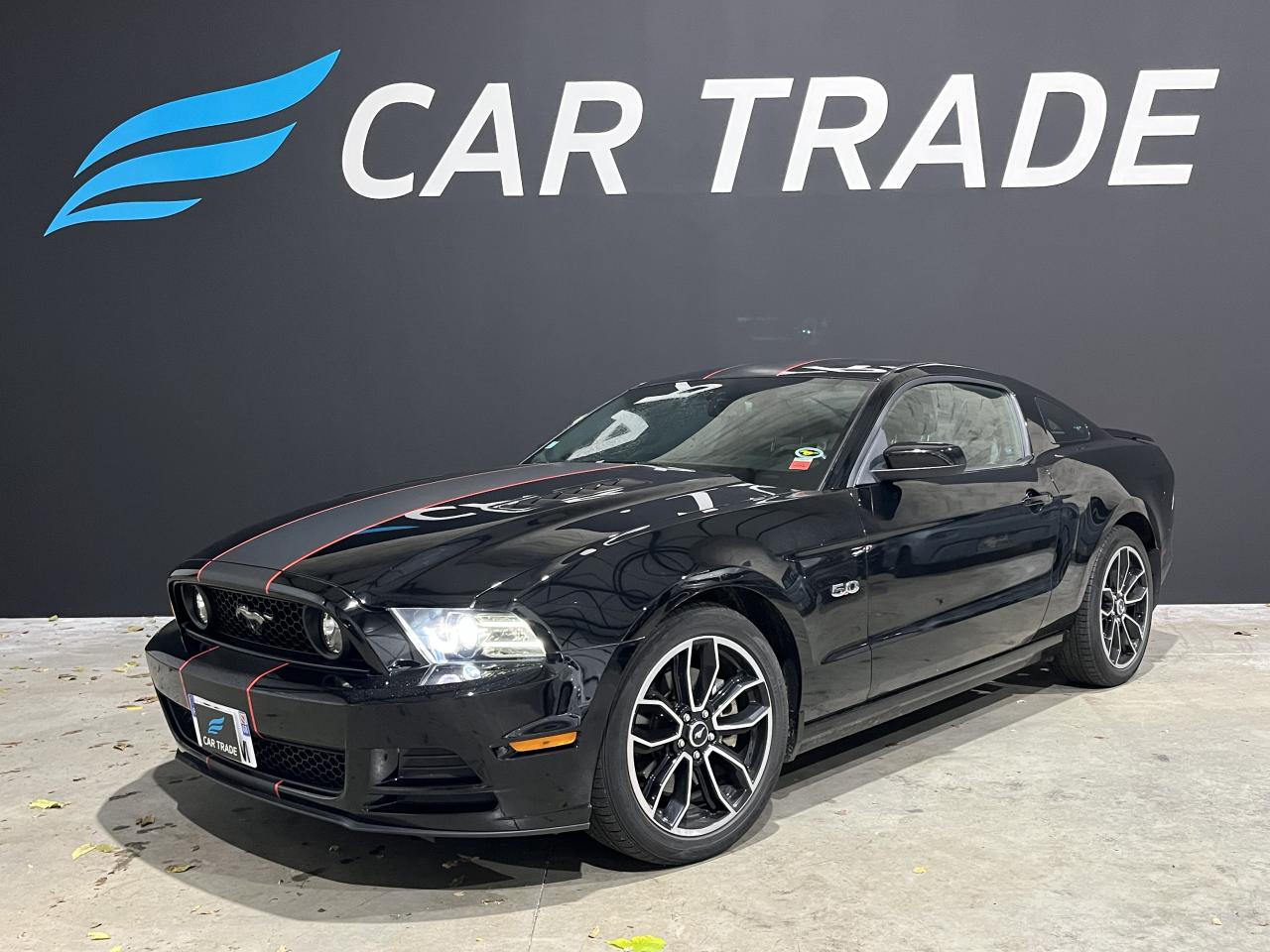 FORD MUSTANG