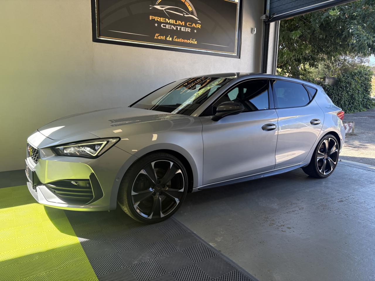 CUPRA LEON ST 2.0 TSI 300 CV VZ - BVA DSG 7, Phase 1