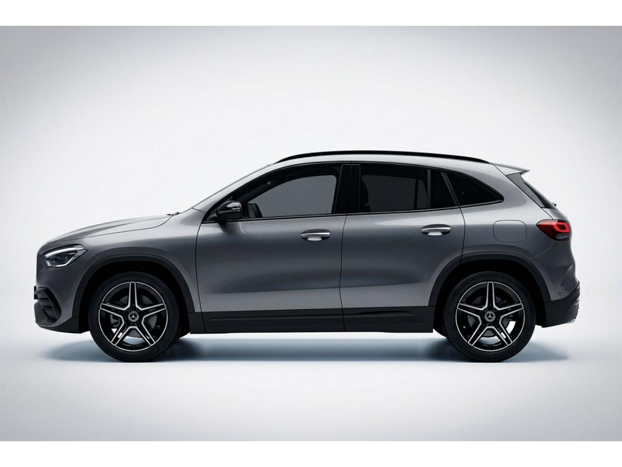 MERCEDES GLA