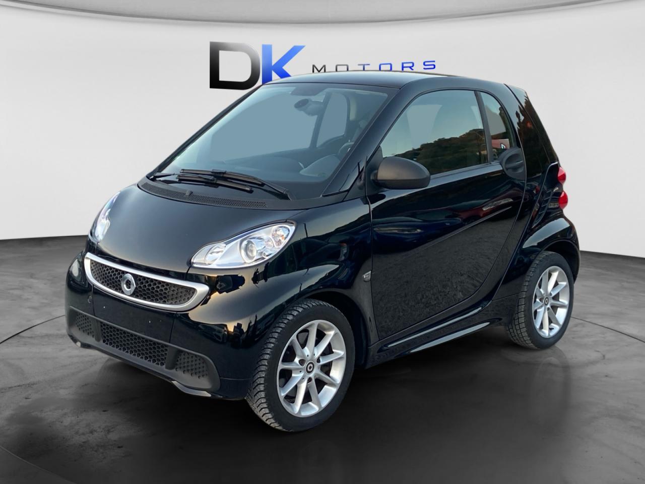 SMART FORTWO Smart Coupe 1.0i - 71 mhd - BV Softouch Passion