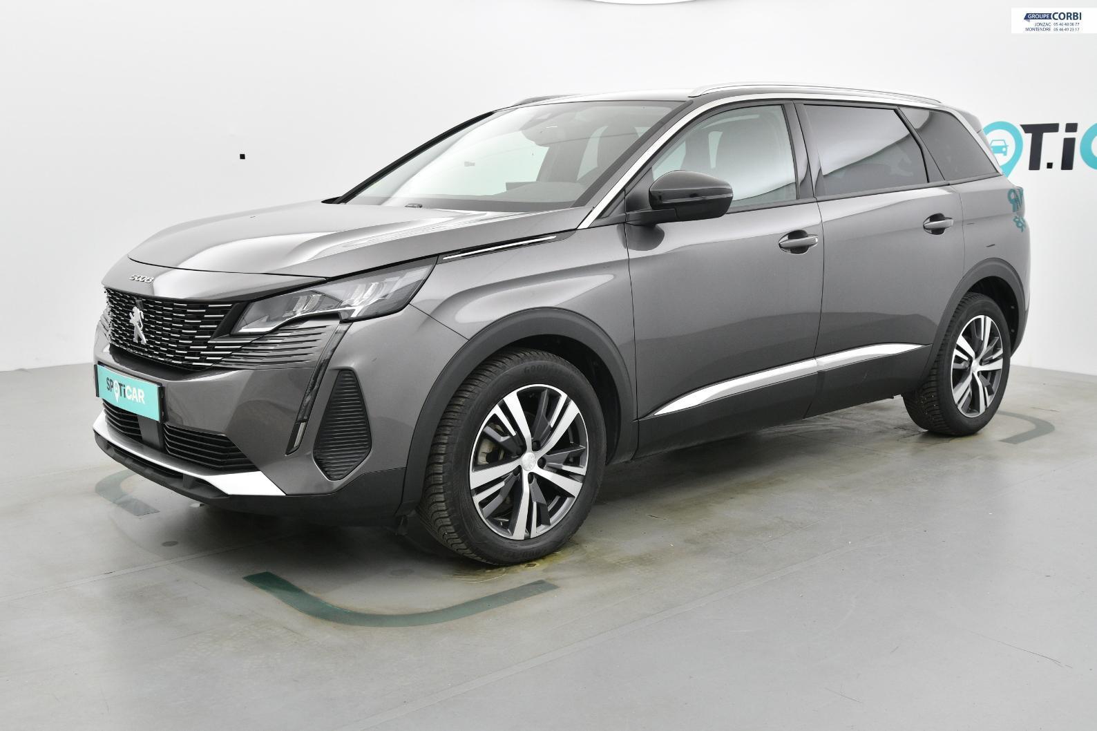 PEUGEOT 5008