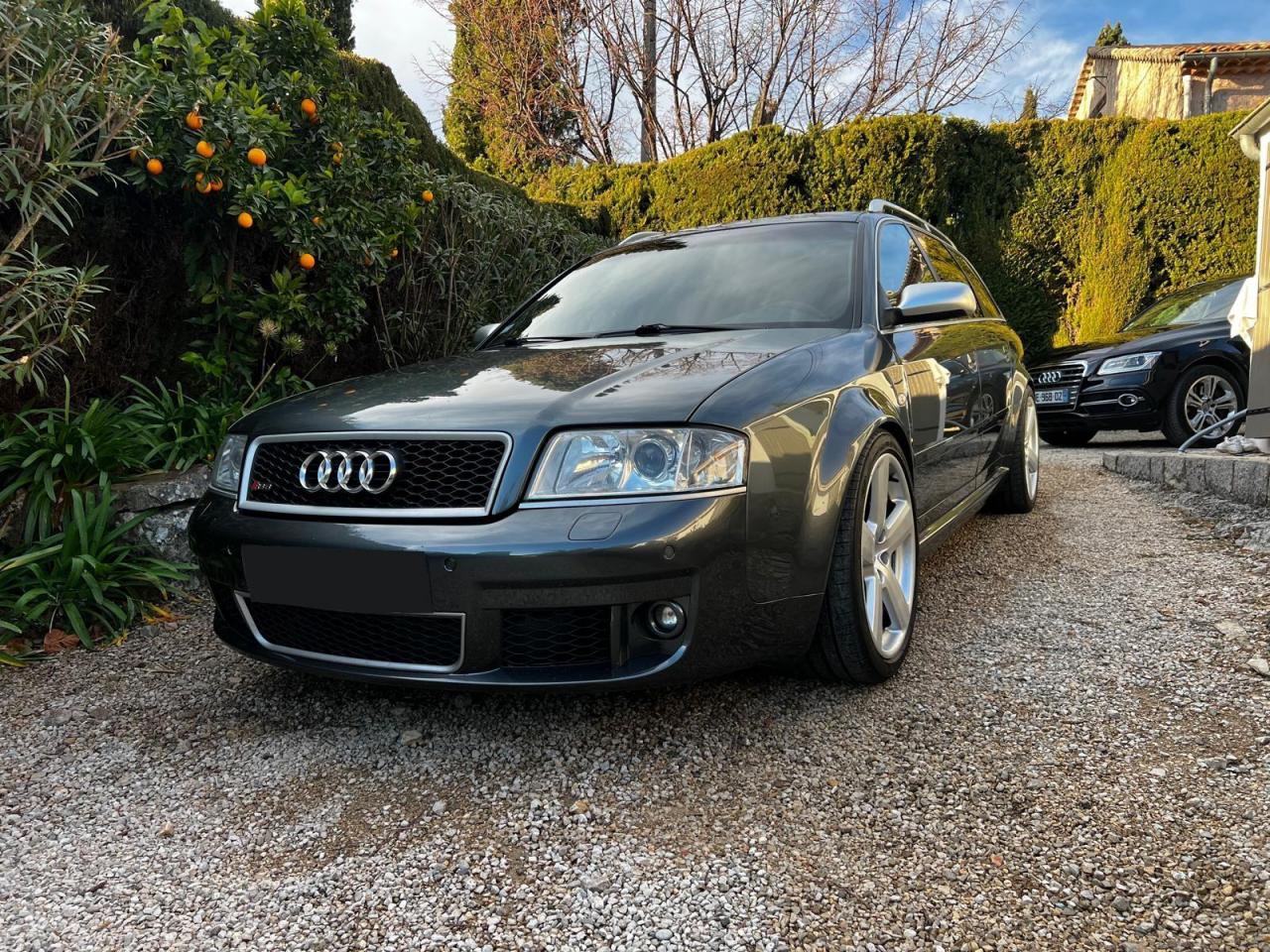 AUDI RS6 AVANT
