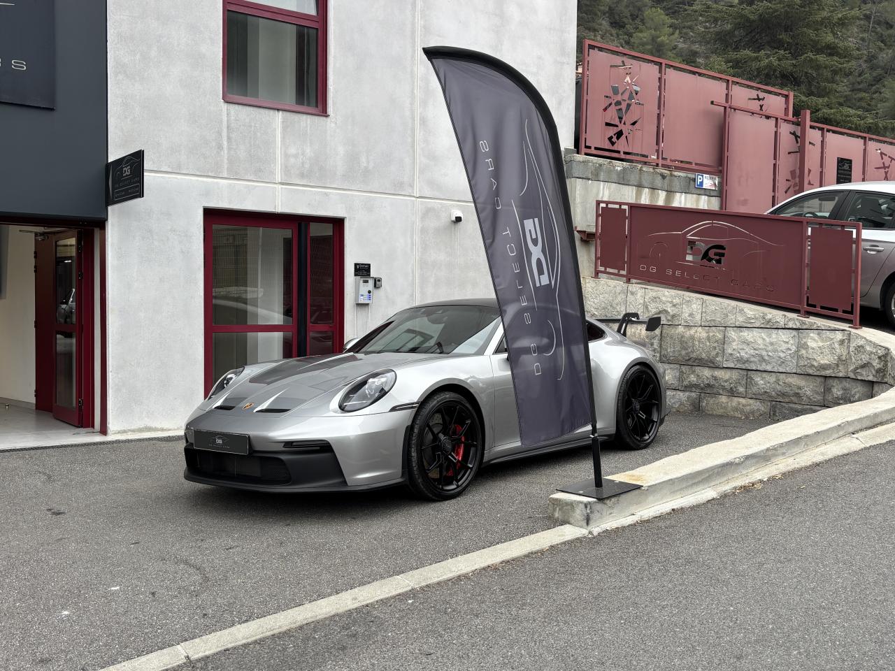 PORSCHE 911